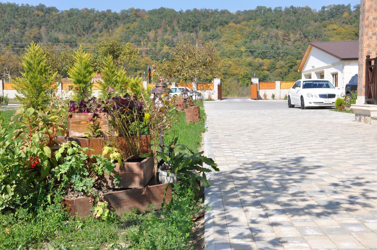 Xutorok Hotel & Restaurant Chilegir エクステリア 写真