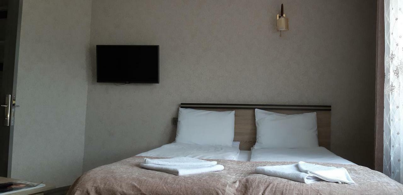 Xutorok Hotel & Restaurant Chilegir エクステリア 写真